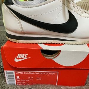 Womens Nike Cortez